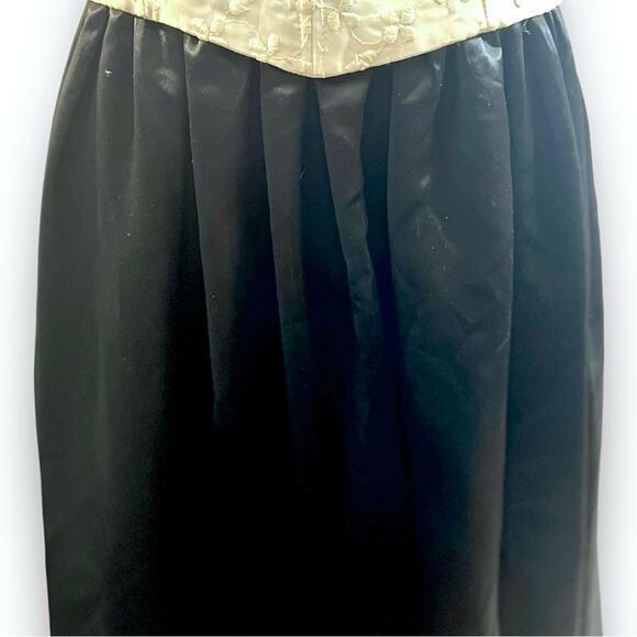 JESSICA McCLINTOCK🎃GUNNE SAX VTG Black/Ivory Embellished Corset Maxi Dress 7/8 - Picture 14 of 16